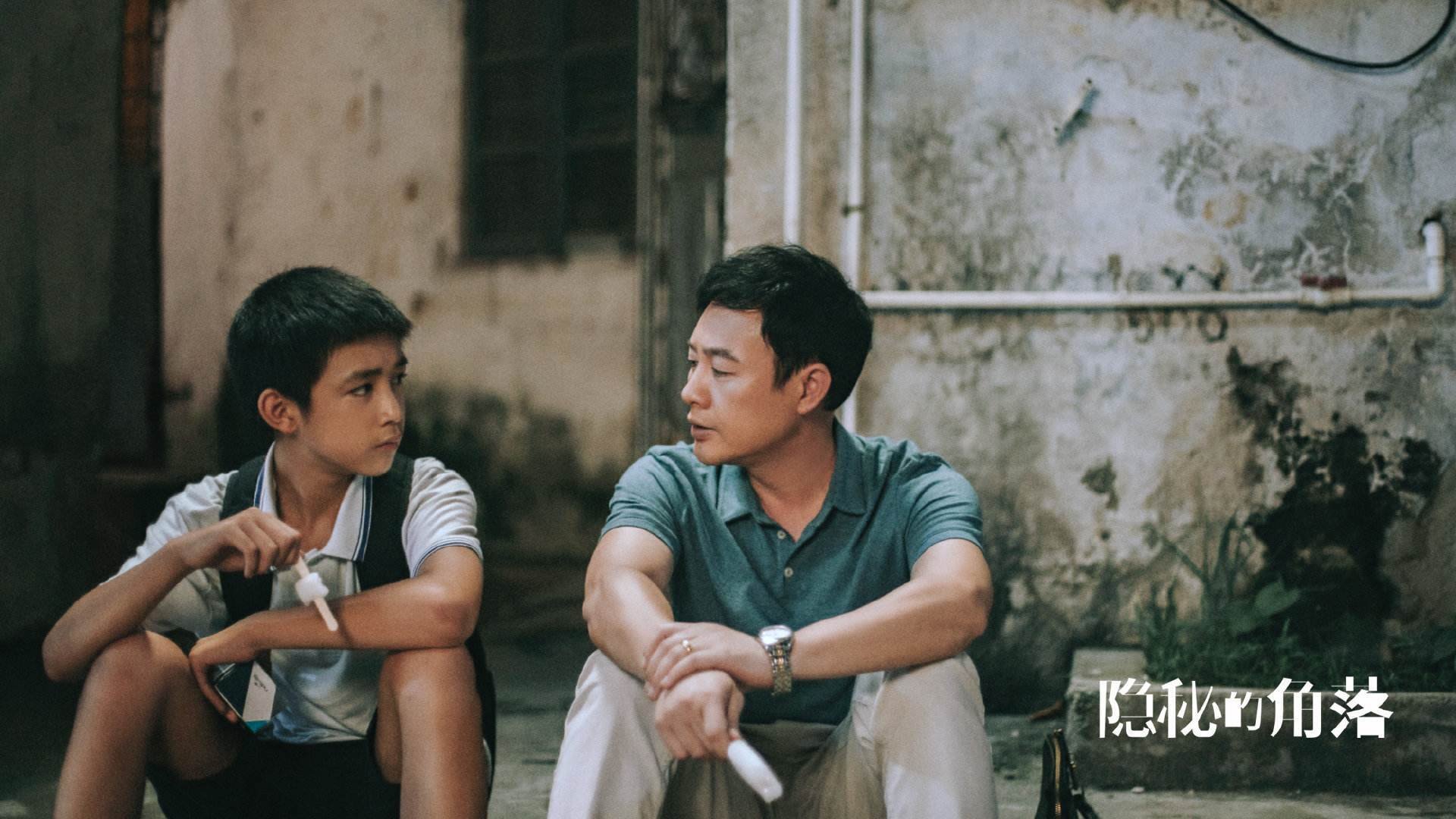 开云娱乐-_峰顶滑雪巡演：雪山上的速度与激情_，雪峰山观光索道